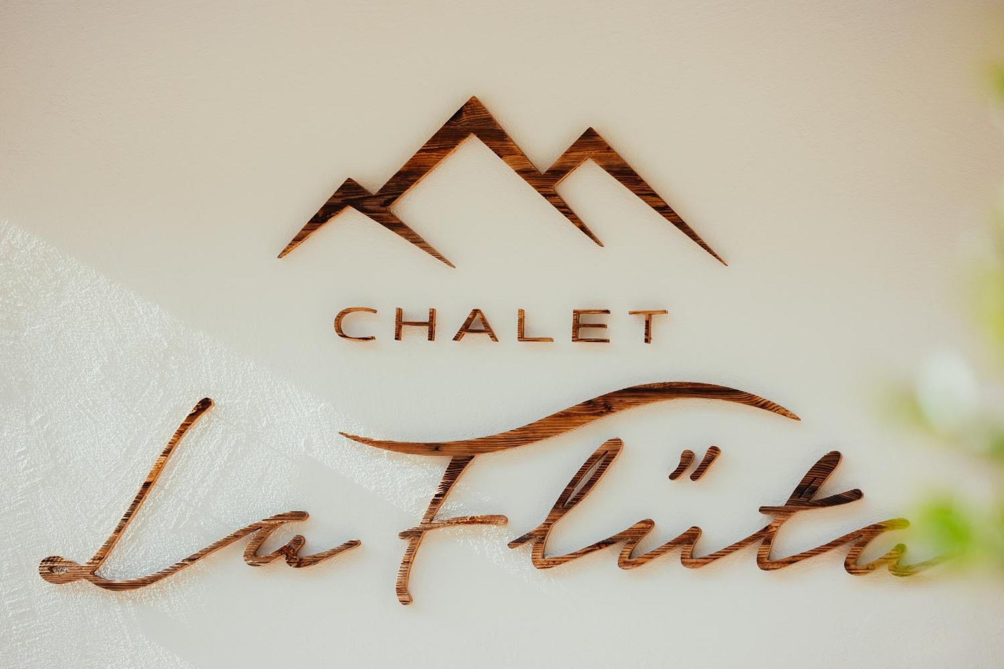 Chalet La Flueta Margherita لا فالي المظهر الخارجي الصورة